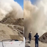 Trabajadores de la CESPT trabajaron para contener la megafuga de agua registrada en Tijuana cerca de Playas de Rosarito.