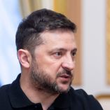 El presidente de Ucrania también denunció presiones europeas