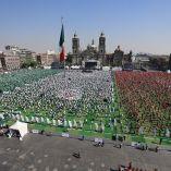 El Zócalo capitalino estuvo repleto de niños, niñas, adultos mayores y jóvenes.