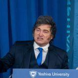 Milei insiste en combate al terrorismo y defensa de “valores de Occidente” en acto conmemorativo.