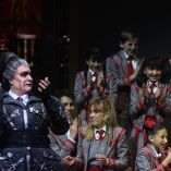 Aspectos de la obra musical Matilda , protagonizada por Jaime Camil.