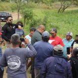 Pobladores se confrontan con ASEA