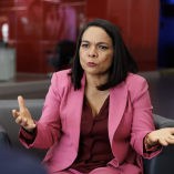 Beatriz Mojica impulsa cambio fiscal para productores de mezcal en Guerrero