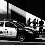 Las primeras indagatorias apuntan a que, tras disparar contra sus víctimas los agresores huyeron en una motocicleta