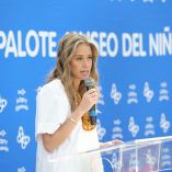 Directora del Papalote Museo del Niño, Alejandra Cervantes Mascareño, dando discurso en la inauguración de Interconectados y Wow Lab.