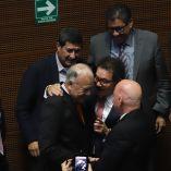 Mientras Anaya hablaba, el tablero del Senado mostró que estaban presentes los 128 senadores; la mayoría calificada para aprobar el Plan B se forma con 86 legisladores.