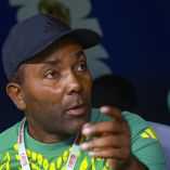 Rudolph Speid durante el duelo ante Nueva Caledonia, donde Jamaica avanzó con dificultades en el repechaje rumbo al Mundial 2026.
