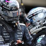 El británico completó el primer 1-2 para Mercedes en calificaciones en Suzuka desde 2018