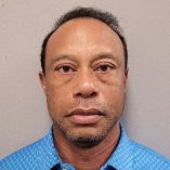 Tiger Woods fue liberado el viernes por la noche tras pasar ocho horas detenido