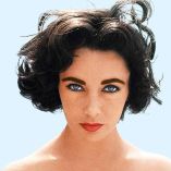 ¿Elizabeth Taylor tenía los ojos violeta?