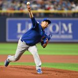 Javier Assad lanzó cinco innings y un tercio de un sólo hit en su regreso a las Mayore.s