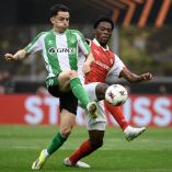 Álvaro Fidalgo se llevó diversas críticas por su desempeño en el juego del Betis en la Europa League.