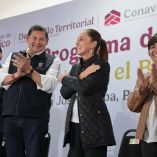 A la fecha, se han entregado mil 292 viviendas en 15 estados del país, se expuso durante el acto protocolario encabezado por Sheinbaum el sábado pasado en San José Chiapa.