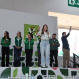 El lunes, la senadoras estuvo en un acto en SLP junto con la dirigente Karen Castrejón.