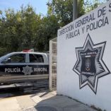policias