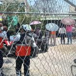 Christopher se encontraba en casa bajo el cuidado de su padre