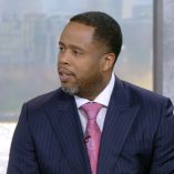 Se espera que el exjugador de la NBA, Damon Jones, se convierta en la primera persona en declararse culpable en la redada contra las apuestas.