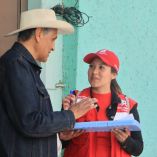 Autoridades de Xochimilco retiraron vehículos abandonados en un operativo de chatarrización.