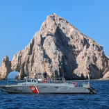 Elementos de la Semar rescataron a cuatro personas en altamar frente a la Isla San Francisquito, BCS.