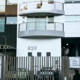 Torre Murano que aparenta ser un edificio habitacional privado con anuncios de venta de departamentos, operaba como fachada para difundir oportunidades laborales fraudulentas.