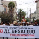 Integrantes de la comunidad cultural de Pachuca, Hidalgo, se manifestaron ayer en defensa de la Fundación Cultural Arturo Herrera Cabañas.