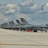 La compra militar de 24 F-16 por 3 mil 500 millones de dólares desató tensión política en Perú.