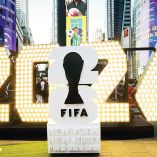 Un banner promocional del Mundial 2026 en Nueva York.