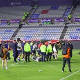 ¡Lamentable! Afición del Pachuca no dejaba salir a futbolistas de Pumas