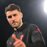 La crisis de falta de gol de Santiago Giménez es destacada por La Gazzetta dello Sport