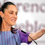 Claudia Sheinbaum, presidenta de México en su conferencia del 30 de abril.