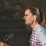 CIUDAD DE MÉXICO, 01MAYO2026.- Claudia Sheinbaum pardo, presidenta de México, encabezó la conferencia mañanera del pueblo en conmemoración al Día del TrabajoFOTO: PRESIDENCIA/CUARTOSURO.COM