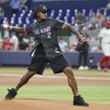Malik Willis falló su la ceremonia de lanzamiento de la primera bola en Miami y se volvió viral