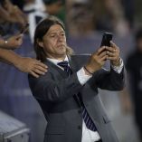 Matías Almeyda sostuvo una reunión con directivos de Rayados en Madrid y se perfila como uno de los principales candidatos para dirigir al Monterrey rumbo al Apertura 2026.<br><br>durante el partido Los Angeles Galaxy vs San José Earthquakes, correspondiente a la Semana 19 de la fase regular de la Major League Soccer (MLS) 2019, en el Dignity Health Sports Complex - Carson, CA, el 12 de Julio de 2019.