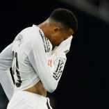 Mbappé no jugará ante el Barcelona por no superar su lesión