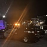 policías