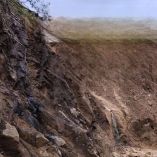 Lluvias intensas han azotado la Sierra Otomí-Tepehua y han provocado derrumbes y deslaves que han afectado diversas vialidades