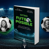 La asesora lingüística Paulina Chavira y el abogado Jesús Garza Onofre unen su pasión hacia este deporte, en Otro futbol posible.