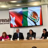 El grupo de ha reunido con el embajador cubano en México.