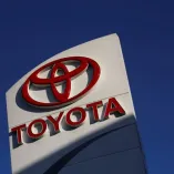 La Secretaría de Economía informó que Toyota mantendrá en operación su planta ubicada en Guanajuato