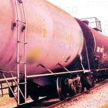 Ferrotanque con huachicol fiscal confiscado por la FGR.