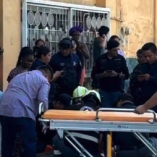 Una mujer haitiana sufrió lesiones graves al arrojarse de un edificio durante el sismo de 7.4 en Chiapas.