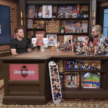Saúl Canelo Álvarez atendió la invitación para asistir al The Ariel Helwani Show, en el que confirmó la nueva fecha de su pelea en Arabia Saudita.