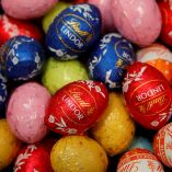 Organizaciones de derechos humanos impulsan el caso contra Lindt.