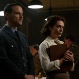 (L to R) Andrew Scott as "Captain James Stagg" and Kerry Condon as "Captain Kay Summersby" in director Anthony Maras' PRESSURE, a Focus Features release. Credit: Alex Bailey/Focus Features/STUDIOCANAL  © 2026 All Rights Reserved.