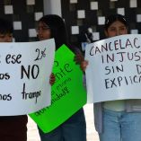 Aspirantes de la UNAM denuncian la anulación de sus exámenes en línea marcados con una "C". Quedaron fuera del examen de control presencial y alistan amparos.