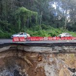 Afectaciones en carreteras y deslaves han impedido el traslado de los productos del campo.