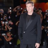 Brad Pitt recae tras estar siete años sobrio.