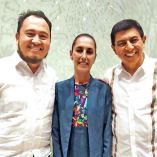 La presidenta Claudia Sheinbaum, en compañía del gobernador de Oacxaca, Salomón Jara (der.)