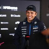 El piloto tailandés Alex Albon ha renovado con Williams.