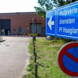 Un tiroteo en Overasselt dejó un muerto y dos policías heridos; la policía desplegó un operativo con múltiples detenciones.